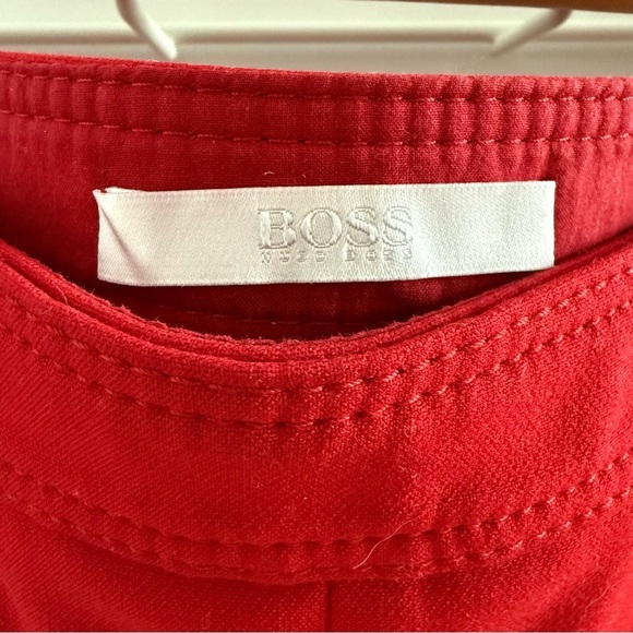Hugo Boss red slim trouser pants with black buttons - size 6 (Medium) - Picture 5 of 6